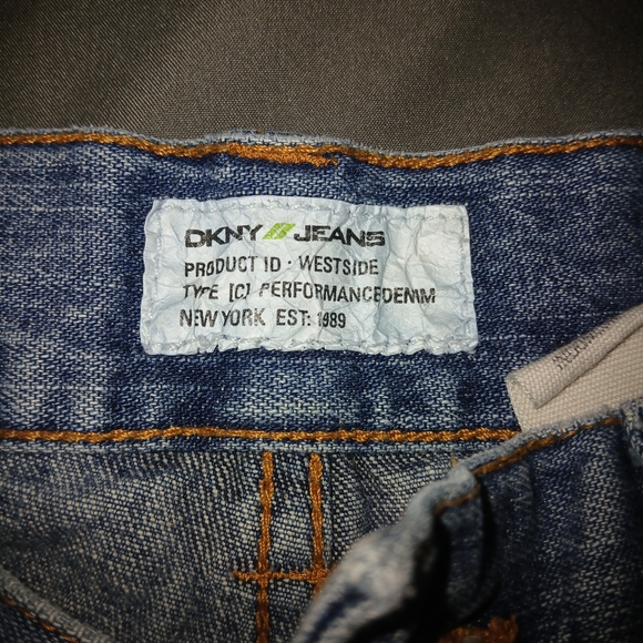 Dkny blue jeans - Picture 3 of 3